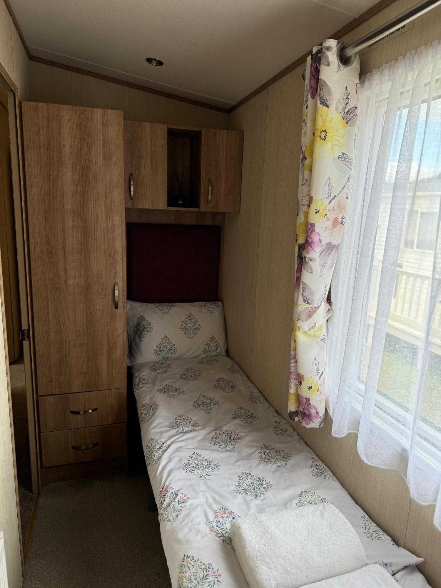 Hot Tub Retreat At Tattershall Lakes Ngoại thất bức ảnh