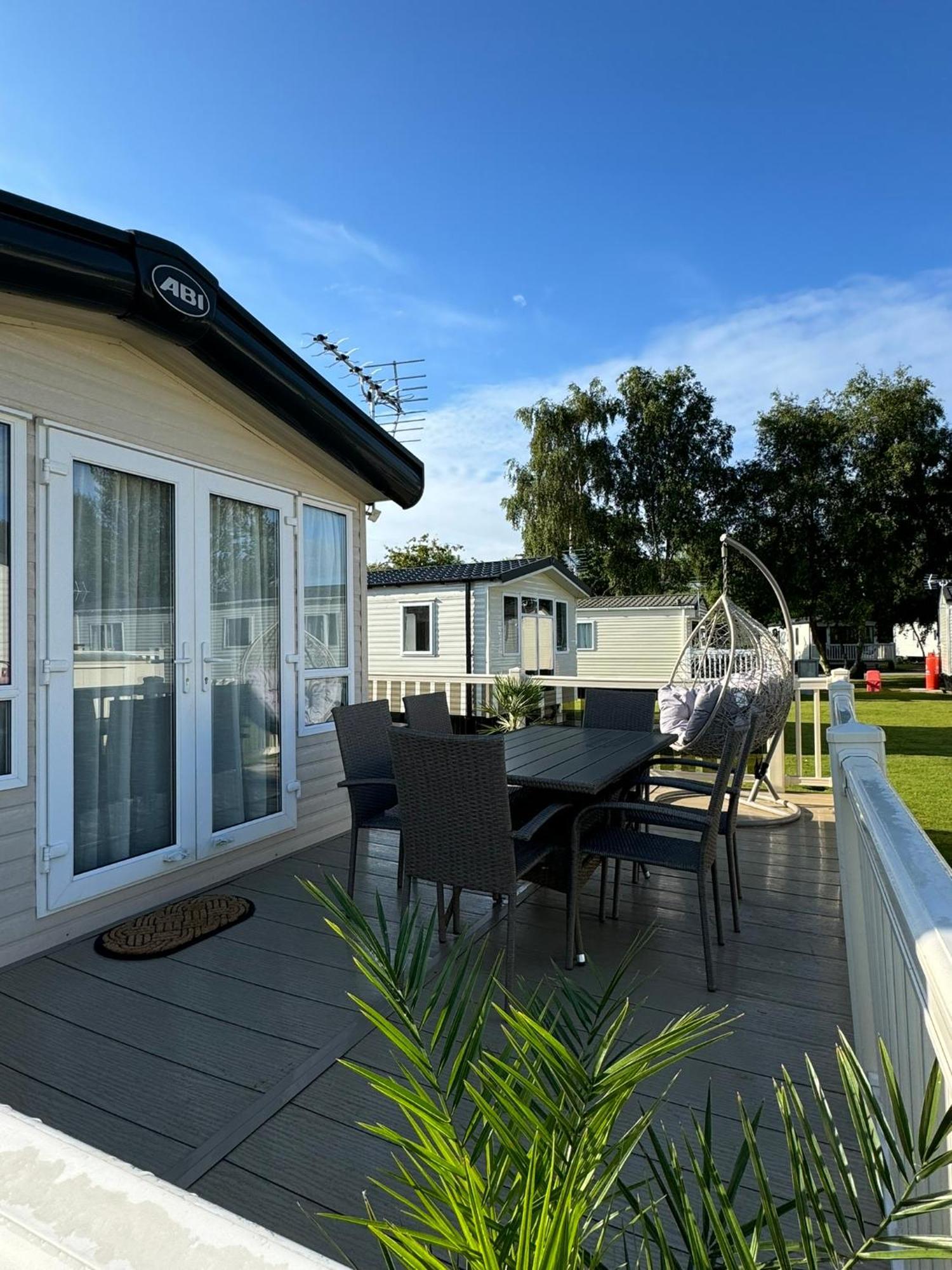 Hot Tub Retreat At Tattershall Lakes Ngoại thất bức ảnh