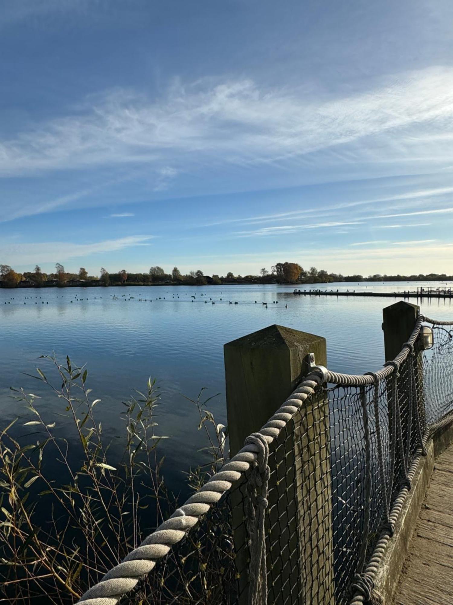 Hot Tub Retreat At Tattershall Lakes Ngoại thất bức ảnh